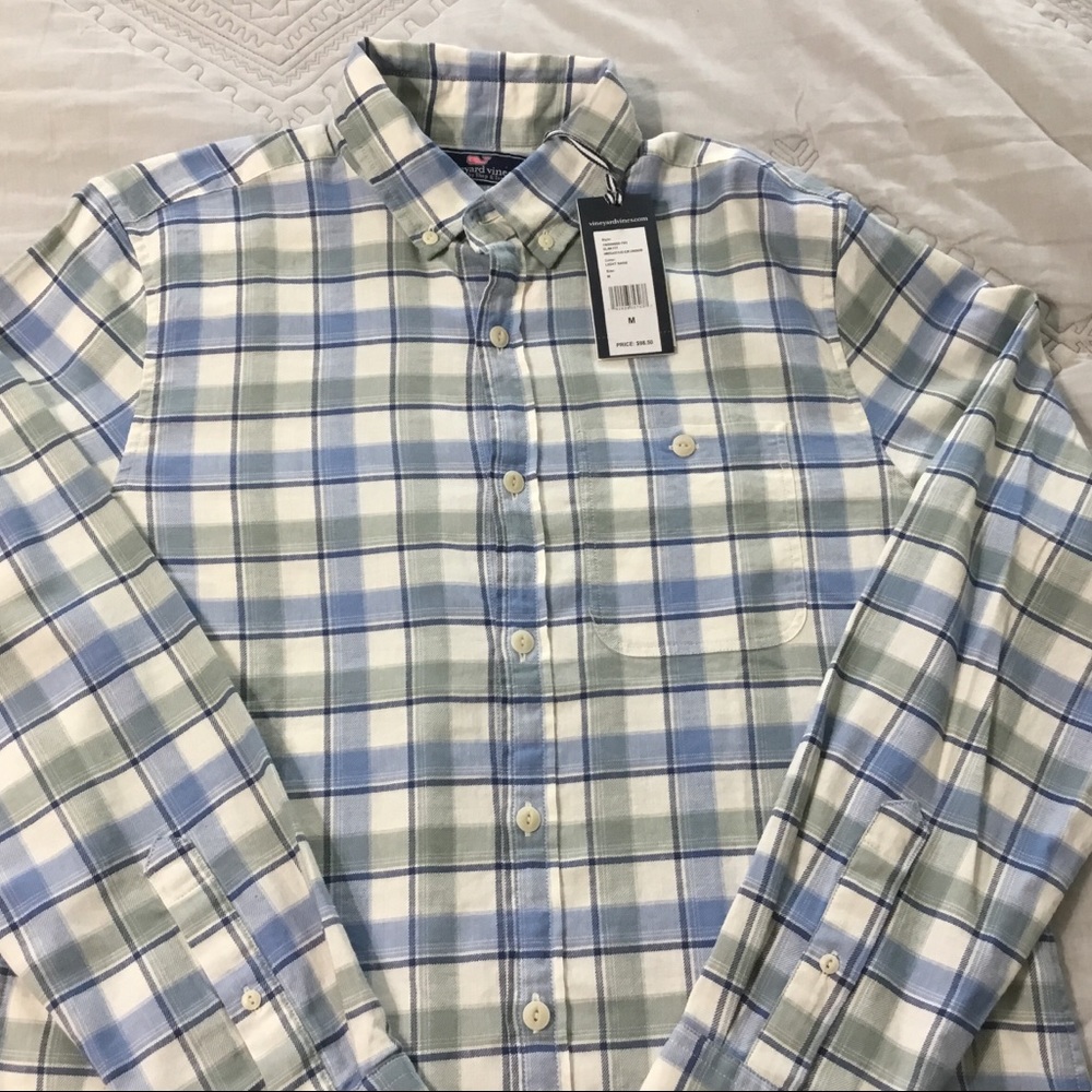 Vineyard Vines Plaid Shirt🎖HOST PICK🎖